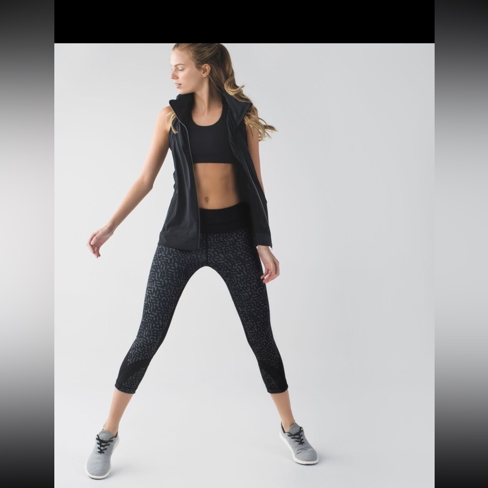 Lululemon Inspire Crop Leggings Sz 2